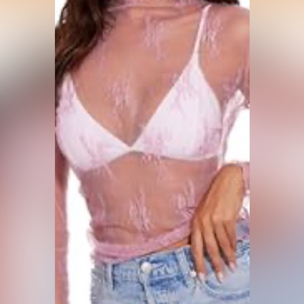 Sheer layering tops and floral - Picture 3 of 15